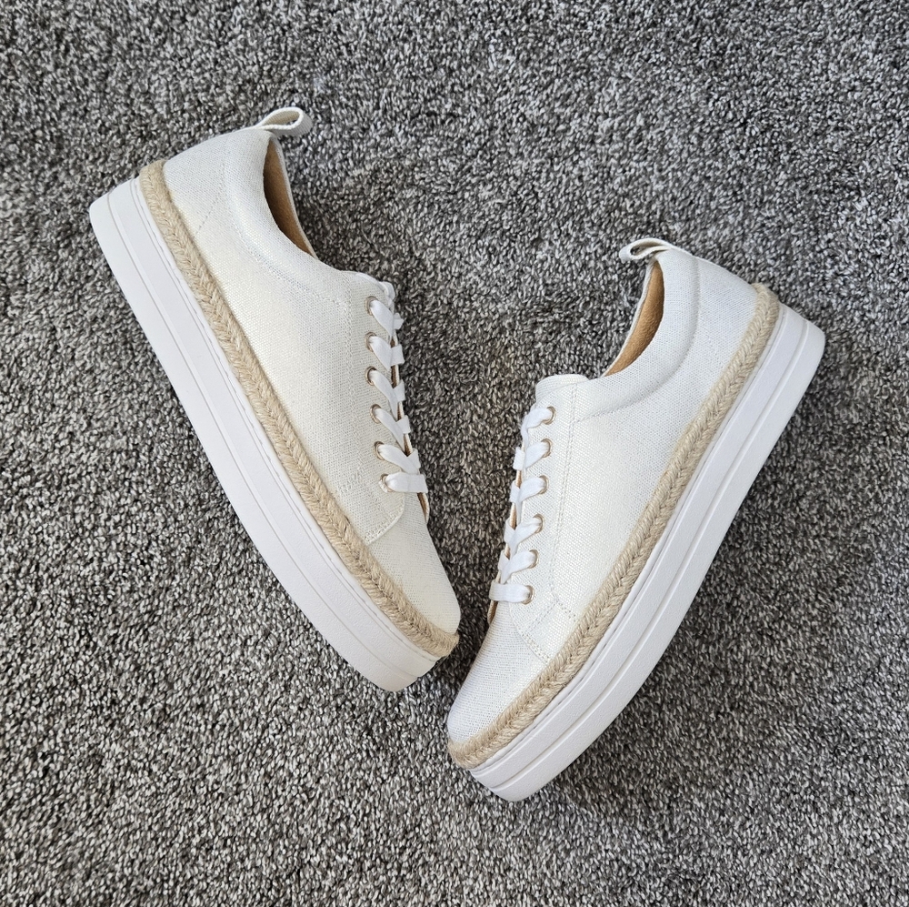 Jack Rogers Mia Sneaker NEW size 9